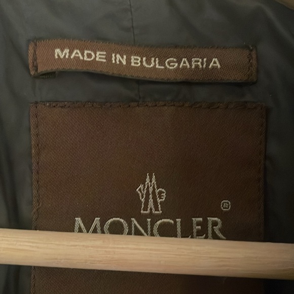 Moncler long lightweight long jacket. Size 0. - Picture 4 of 4